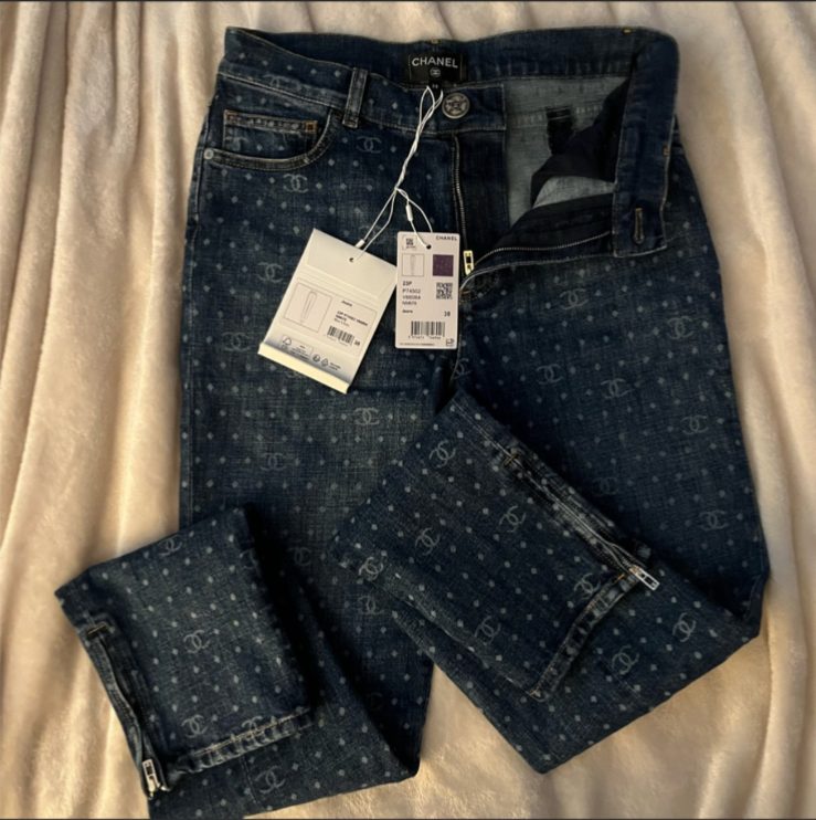 NWT Chanel 23P Jeans - size 38 | eBay NWT Chanel 23P Jeans - size 38 | eBay