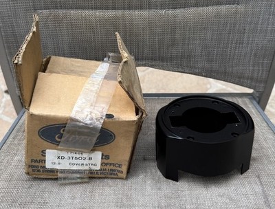 NOS FORD 1979-84 XD-XE FAIRMONT GHIA & FALCON AUTOMATIC STEERING COLUMN COVER!!