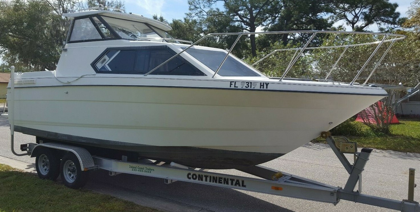 1993 BAYLINER 2452 CLASSIC CRUISER MERCRUISER 5.0L (FL TREB 93)