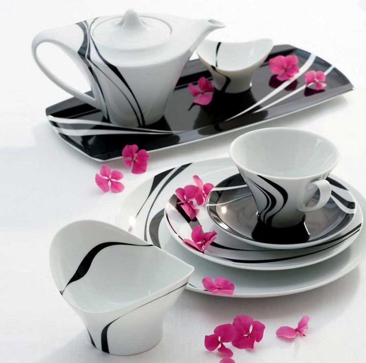 Debenhams' Jazz by Spal dinnerware inc. bowls side plates mugs