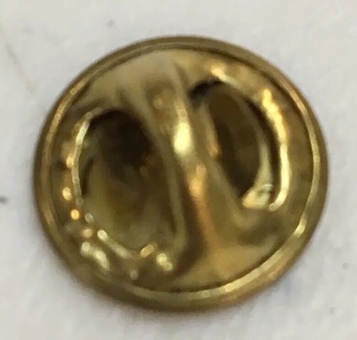 Very Nice CLUB COMMODORE Metal Lapel or Collar Pin