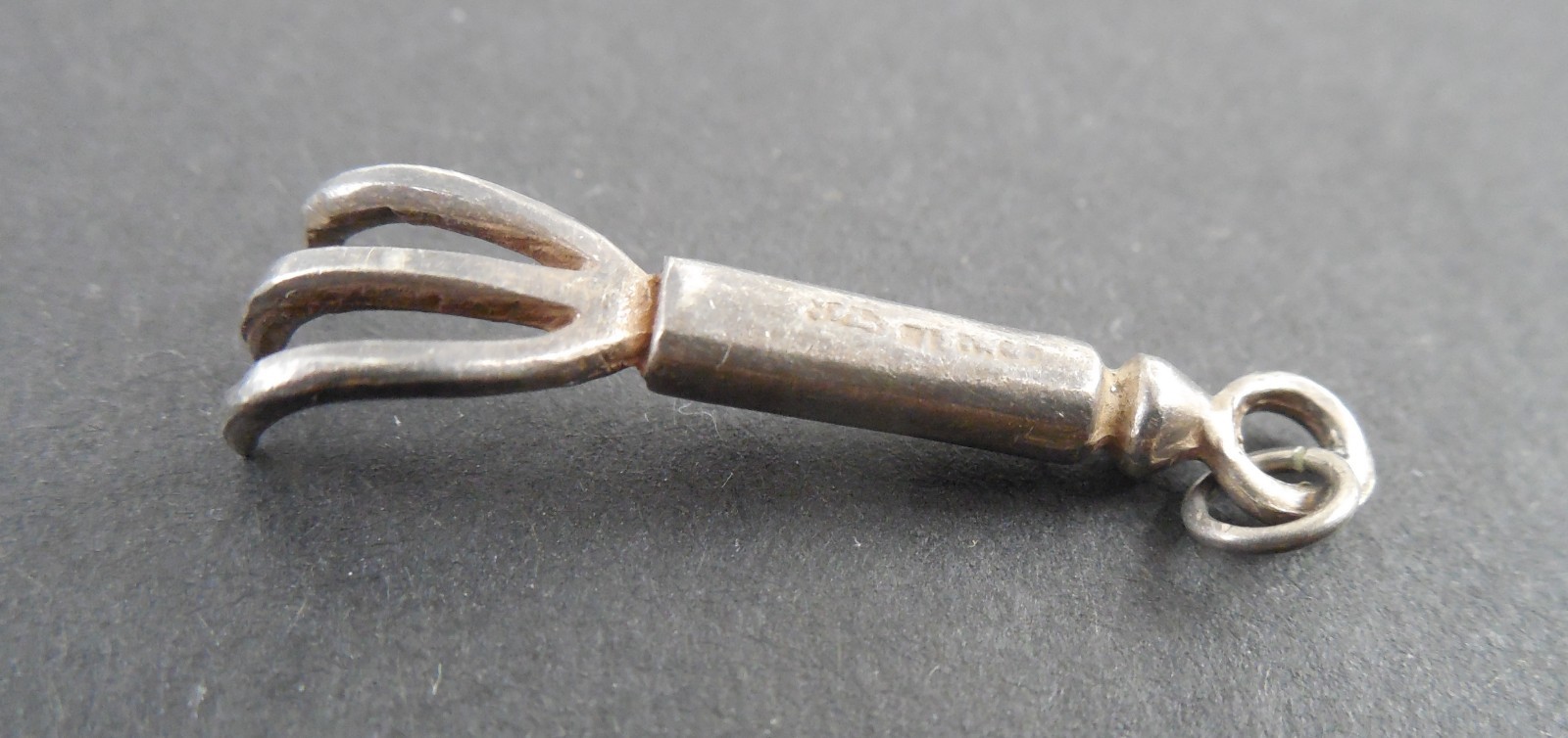 Vintage - Gardening Hand Rake - Garden Cultivator - 3D Sterling Silver Charm