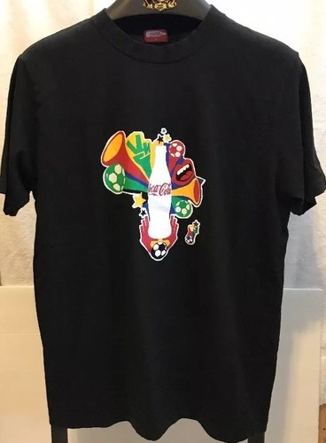 FIFA WORLD CUP コカコーラボトルTシャツ Coca Cola Collectible Fan T-Shirt FIFA World Cup South