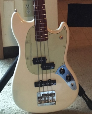 Mustang bass thumb rest deals