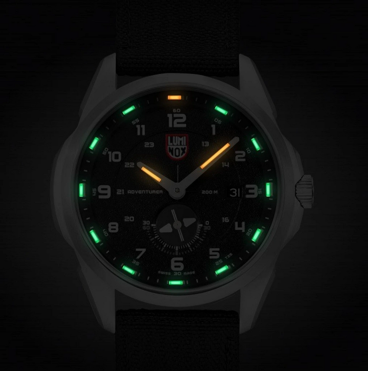 Pre-owned Luminox Atacama Adventurer Sapphire Crystal Black Dial Men's Field Watch Xl.1761
