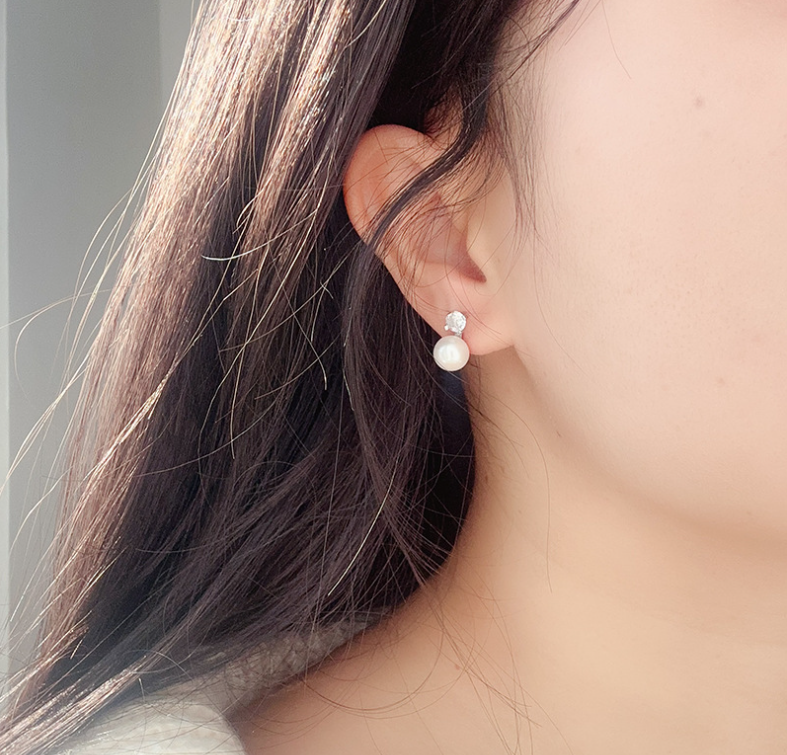 7-8mm Freshwater Pearl Sterling Silver Cubic Zirconia Stud Earrings Gift Box PE2