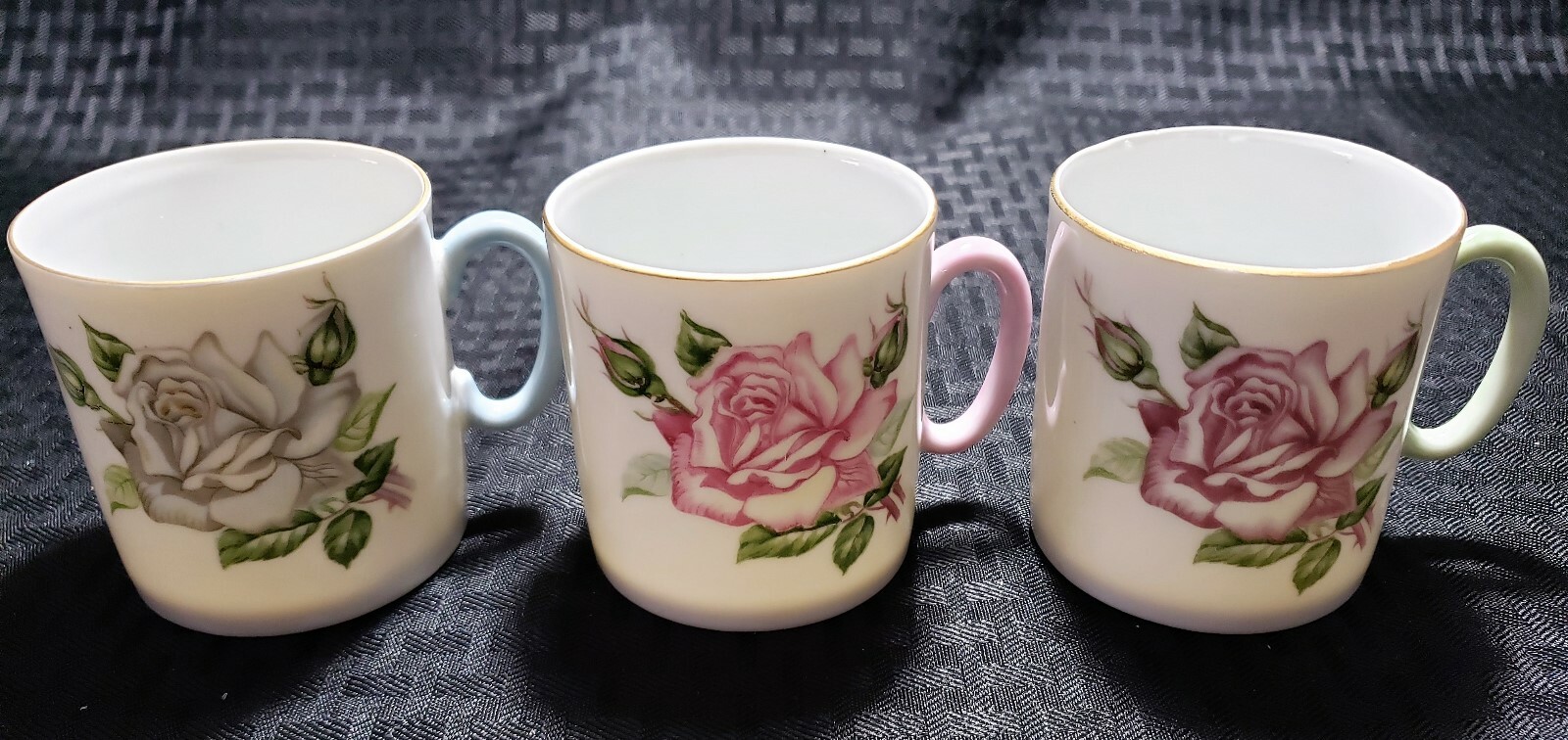 Vintage Set of 3 LEFTON CHINA Hand Painted Cups w Roses & Pastel Handles #170