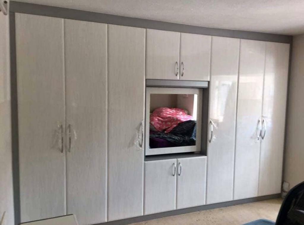Fitted Kitchen Bedroom Wardrobes Bespoke Furniture Door Fitters