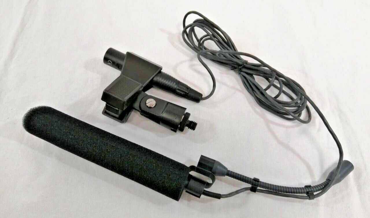 AKG C747 V11 Gooseneck Condenser Microphone XLR AKG C747 V11 Gooseneck Condenser Microphone XLR
