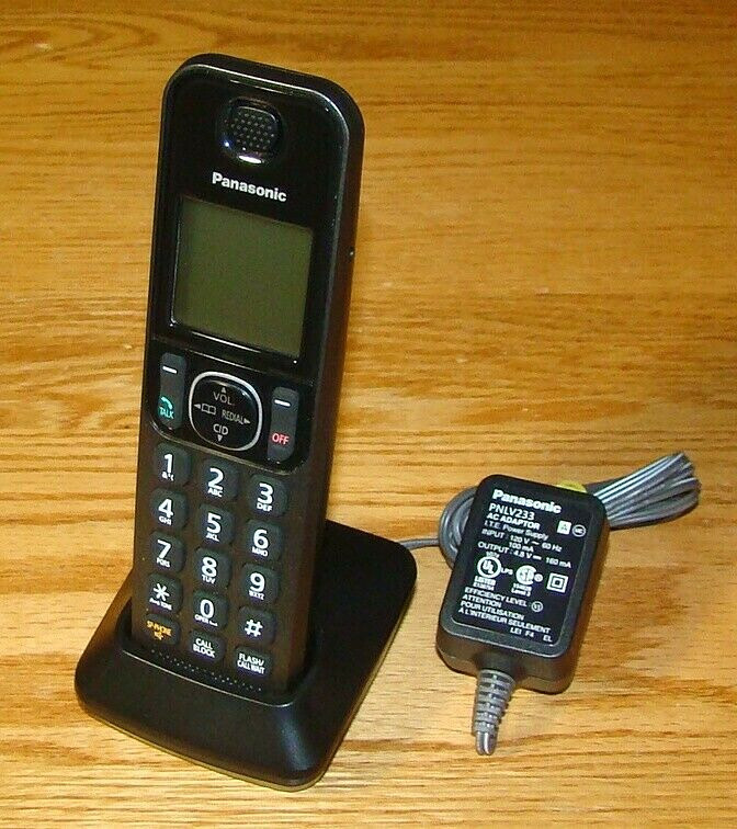 Panasonic KX-TGFA30 M Handset / Panasonic Charger Base PNLC1040 Works