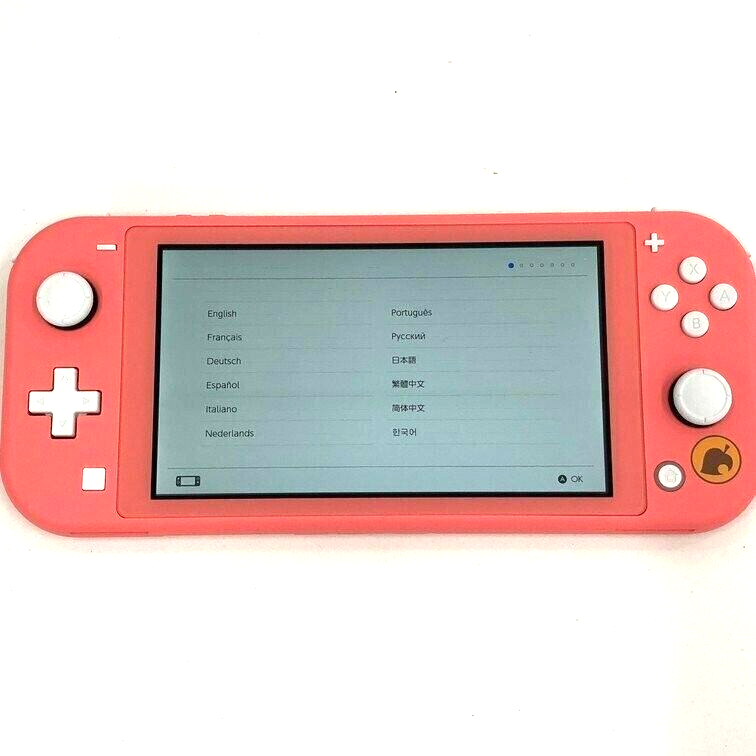 Nintendo Switch Lite Animal Crossing Isabelle's Aloha