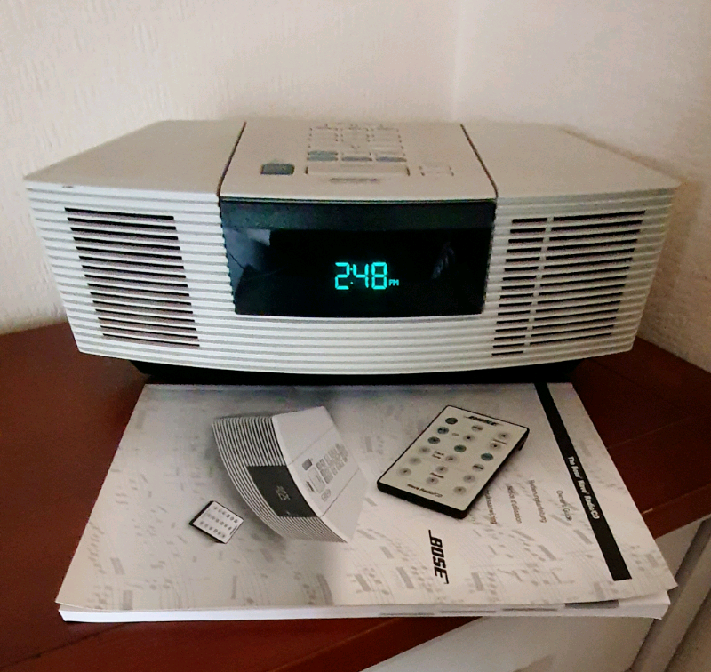 Bose Wave Radio/CD Alarm Music System in Worthing, West Sussex Gumtree