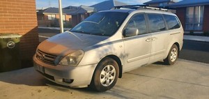Kia carnival 2009