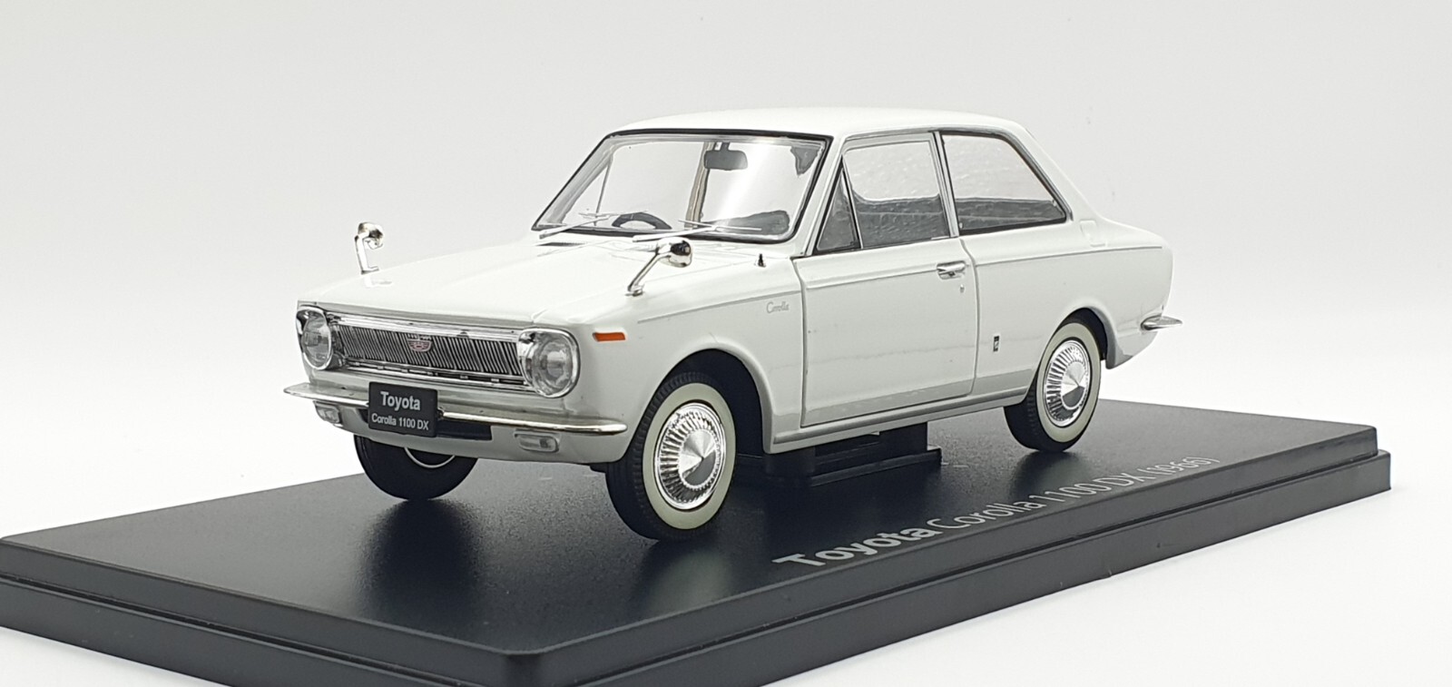 1/24 TOYOTA COROLLA 完成品　確認用 711DFpdkN6L._UF350,350_QL80_.jpg