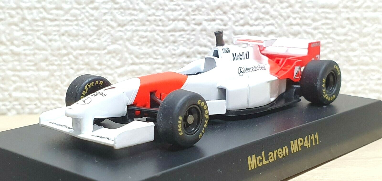 ミニカー Marlboro McLaren MP4/11 1/64 Marlboro Mclaren Mp4/11 1/64 | eBay