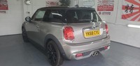 Mini Cooper S 2.0 petrol Exclusive in silver full leather seats 38k miles 2019