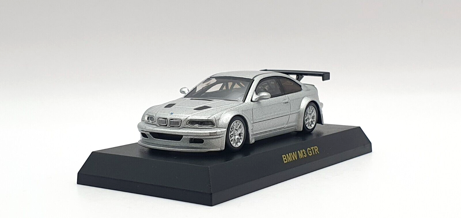 京商　BMW M3 GTR（ブラック）　グロスコートボディ　オートスケール Amazon.co.jp: 京商 MINI-Z M3 GTR E46 ミニッツレーサー ASC