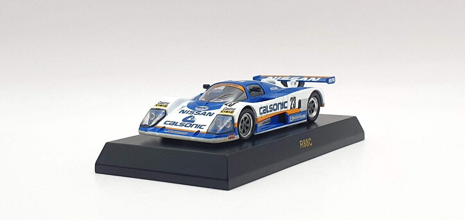 1/64 Kyosho 1988 Nissan Calsonic R88C #23 diecast racing car