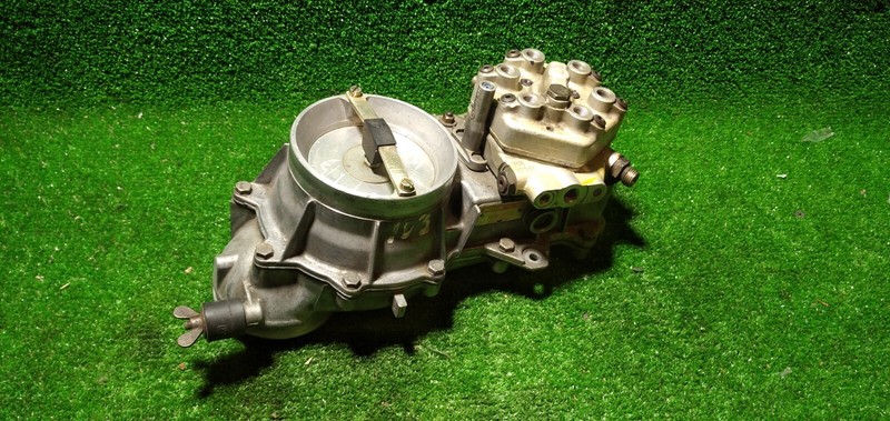 0438100069 0438120115 Mercedes W126 Drosselklappe Luftmengenmesser Mengenteiler