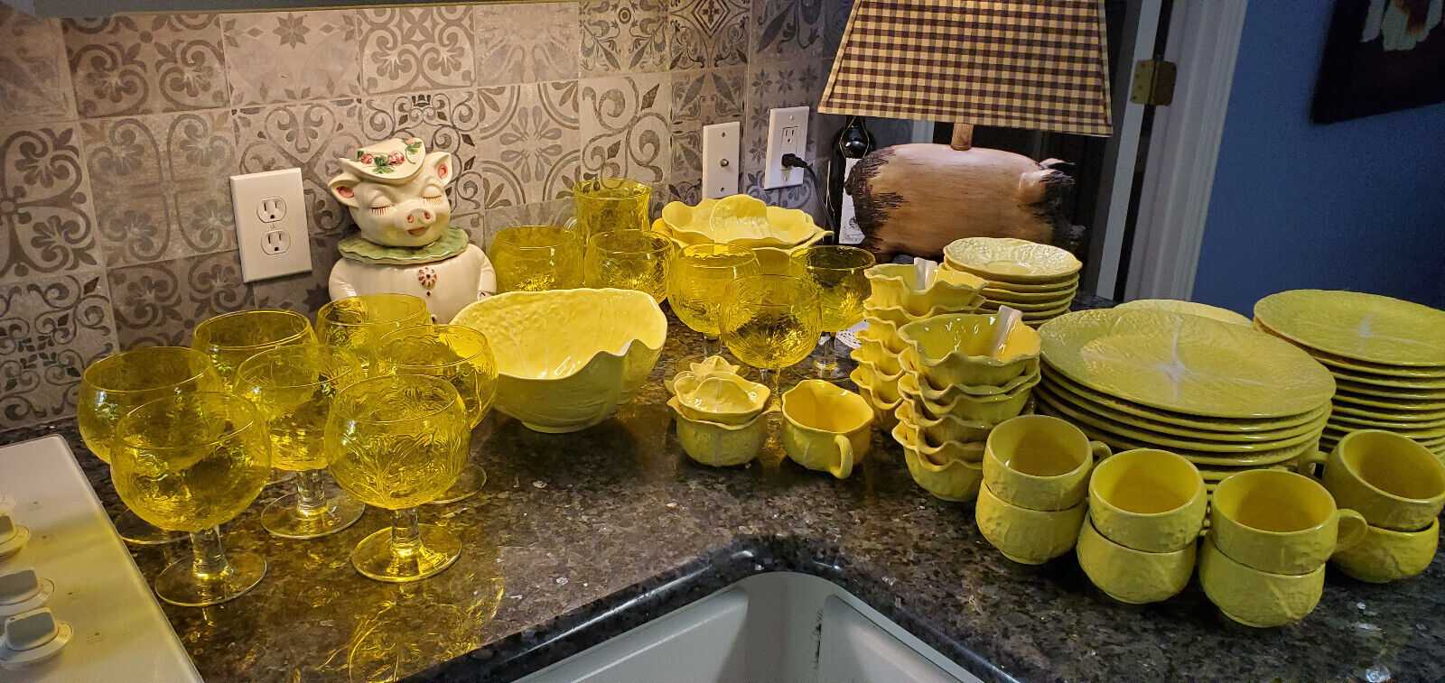 Vintage Portugal Yellow Cabbage dinnerware set for 12!