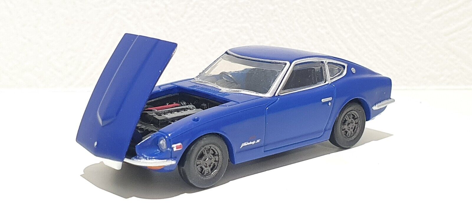 1/64 Takara Tomy DATSUN NISSAN FAIRLADY Z S30 BLUE Model 1/64 Takara Tomy DATSUN NISSAN FAIRLADY Z S30 BLUE Model