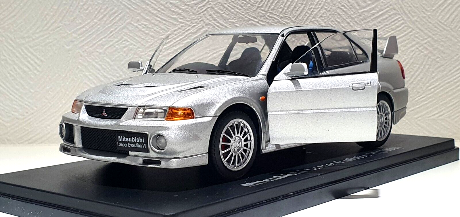 ミニカー Mitsubishi Lancer Evolution VI 1999 1/24 1/24 Hachette 1999 MITSUBISHI LANCER EVOLUTION VI EVO 6