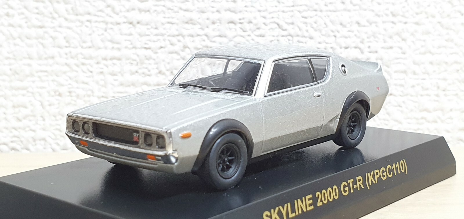 1/64 Kyosho NISSAN SKYLINE 2000 GT-R KPGC110 KENMERI SILVER