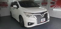 Nissan Elgrand e52 2.5cc automatic 7 leather seater fresh japanese import 2014