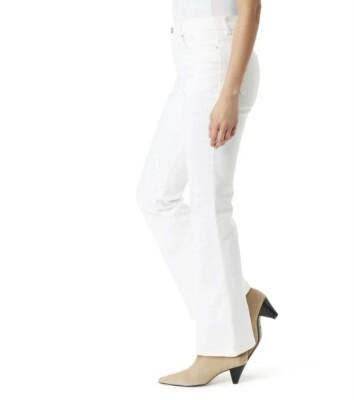 Gloria Vanderbilt Amanda Size 16 Avg White BootCut Western Chic Demure Preppy