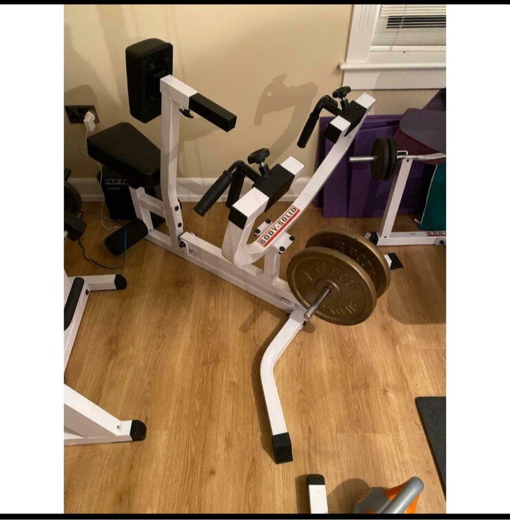 Body Solid seated row machine quality) in Magherafelt