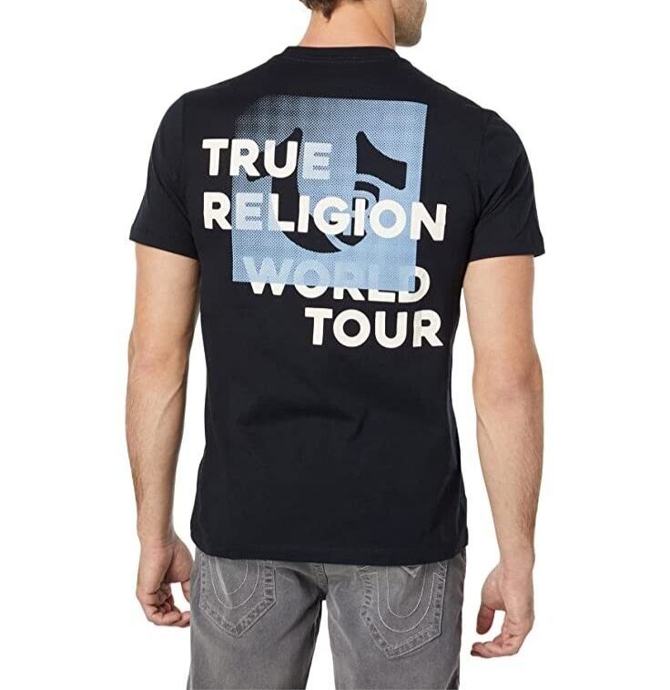 関税込み♪【TRUE RELIGION】 WORLD TOUR ロゴ入り★Tシャツ TRUE RELIGION World Tour Logo Graphic T-Shirt – K MOMO