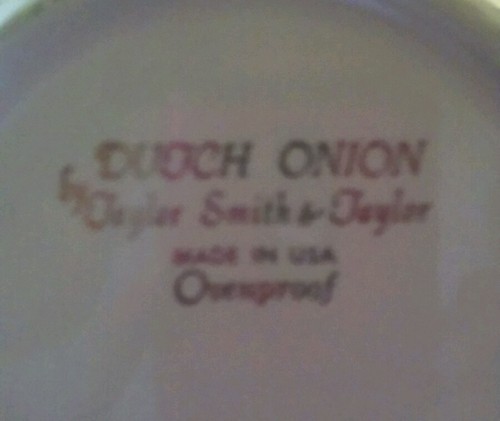 Taylor Smith & Taylor Dutch Onion Serving Veg Bowl TST 10