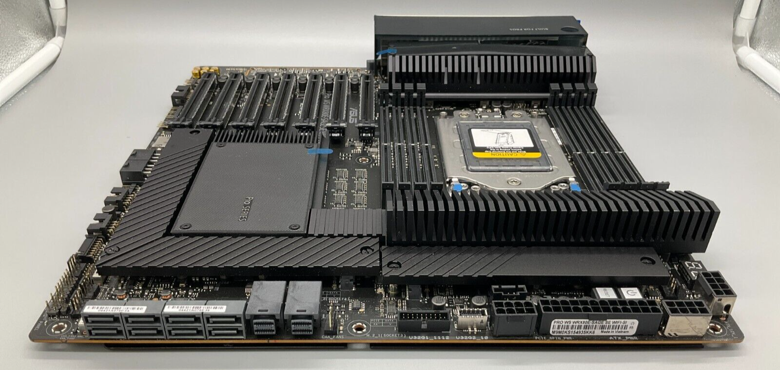 Asus wrx80e sage se wifi. Asus pro ws x570-ace. socket swrx8. asus pro ws wrx90e-sage se. pro ws wrx80e-sage se wifi unplug wifi \.