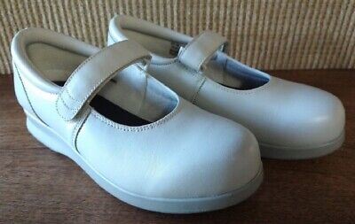 Drew Orthotic Mary Jane Shoes, Women's Size 6 1/2 Medium, Light Gray, GUC