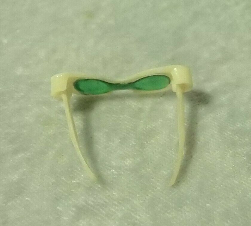 Vintage Elite Creations Sandy Doll Cat Eye Sunglasses Shipper Clone Fits Barbie