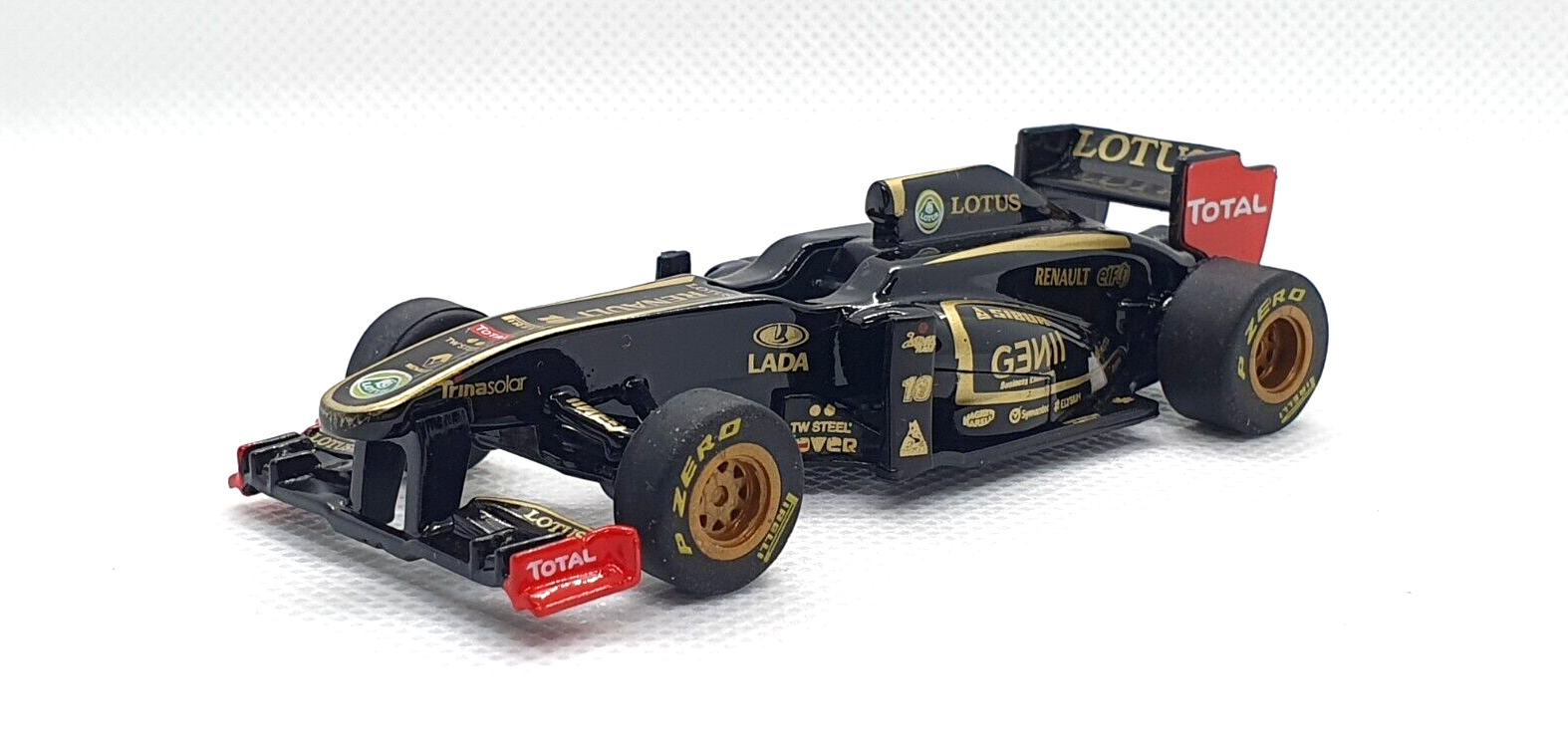 Suntory 2011 F1 LOTUS RENAULT GP R31 #10 diecast pullback