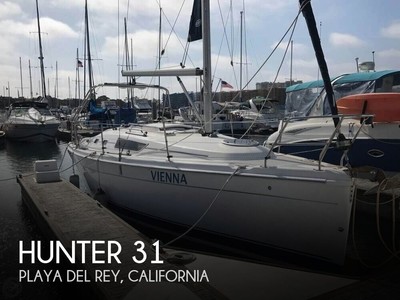2006 Hunter 31 Used