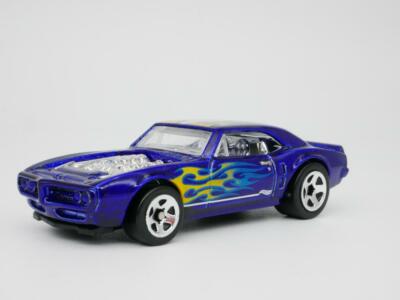 1967 PONTIAC CUSTOM METALLIC BLUE  1:64 SCALE  DIECAST COLLECTOR  