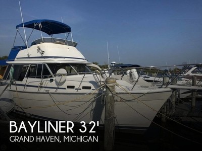 1985 Bayliner Explorer 3270 Used
