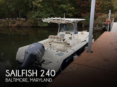 2013 Sailfish 240 Used