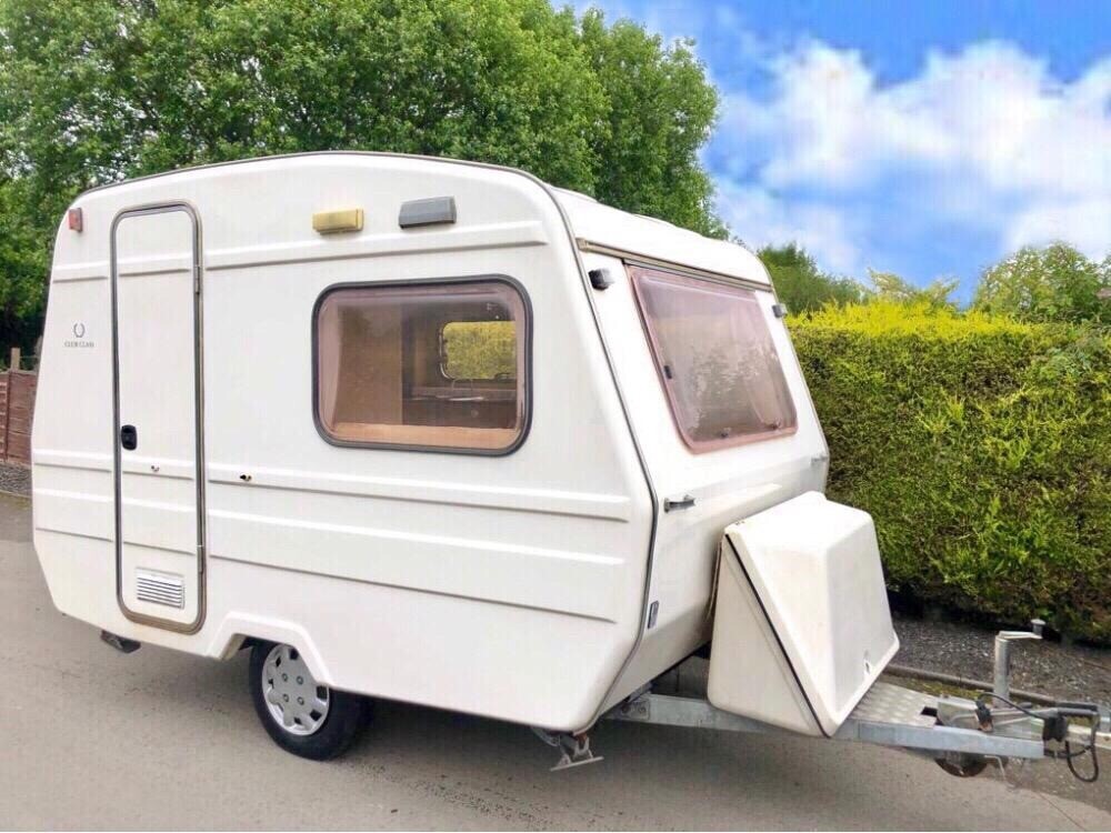Freedom Sunseeker 2 Berth Caravan With Awning Super Lightweight Caravan in Bolton