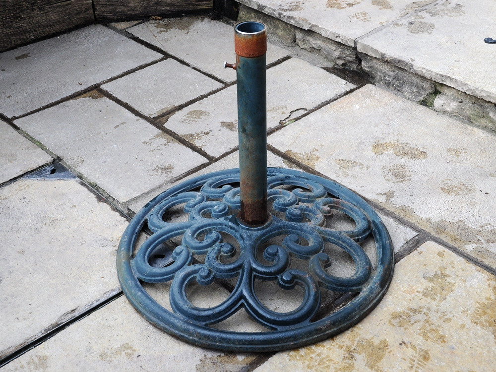 Large Heavy 60cm Across Parasol Base Stand Metal Cast Iron ...