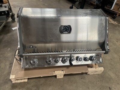 Napoleon Gas Grill BIPRO665-3 665-3