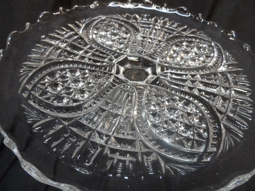 FAncy Pattern glass Vintage Cake Stand