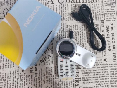  Unlocked 2G Motorola V series V70 Silver GSM 900 1800 Rotatable Cellular Phone