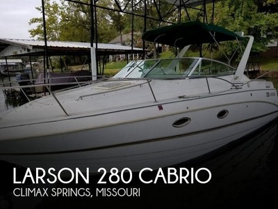 1996 Larson 280 Cabrio Used
