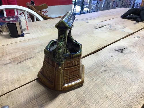 VINTAGE McCOY WISHING WELL PLANTER