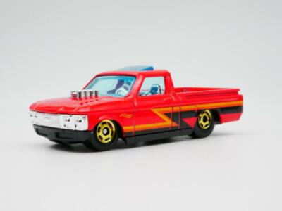 1972 CUSTOM CHEVY RED RACING  1:64 SCALE  DIECAST COLLECTOR  MODEL CAR