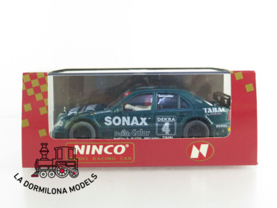 NINCO 50106 MERCEDES AMG C-KLASSE SONAX #4 NUEVO A ESTRENAR