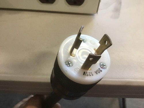 MGE T100R-2400 ISOLATION LINE FILTER  CONDITIONER TOPAZ  100